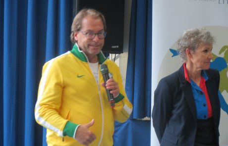 Anpfiff "Lese-Kick" 2025 in der Grundschule Stein/Mittelfranken (Foto: Akademie KJL)