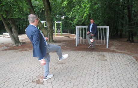 Anpfiff "Lese-Kick" 2025 in der Grundschule Stein/Mittelfranken (Foto: Akademie KJL)