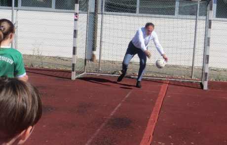Abpfiff "Lese-Kick" 2026 in der Theodor-Heublein-Schule in Kulmbach/Oberfranken (Foto: Akademie KJL)