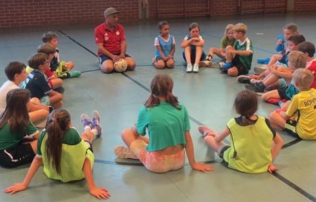 Abpfiff "Lese-Kick" 2026 in der Theodor-Heublein-Schule in Kulmbach/Oberfranken (Foto: Akademie KJL)
